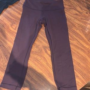 Burgundy size for lululemon leggings